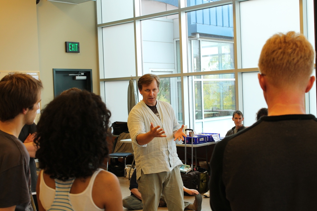 John Langs directing cast of Antony and Cleopatra